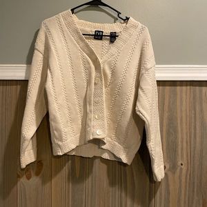 Women’s Gap Sweater With Buttons Size Small